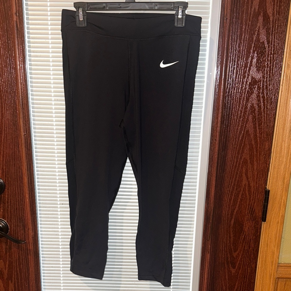 Women’s Black Volleyball Leggings 7/8